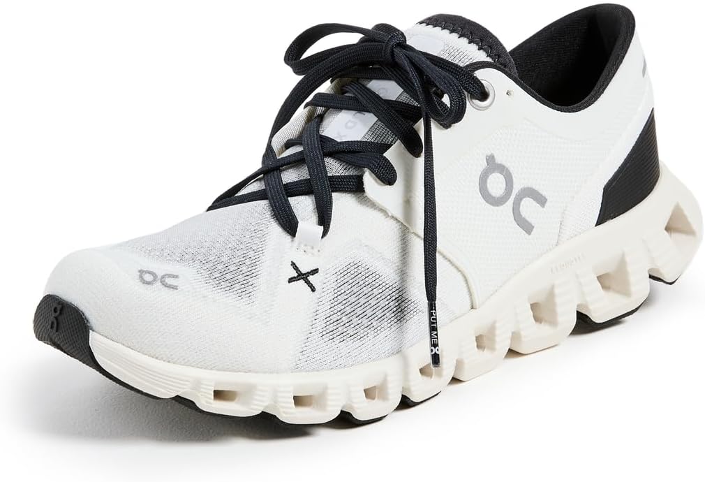 ⭐️極美品⭐️ on オン ランニングシューズ Cloud ブルー 24㎝ 楽天市場】on クラウド ブルーの通販
